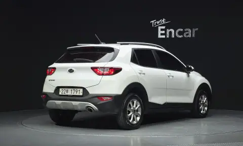 KNADB815GJS101800 — 2017 Kia Stonic, ფოტო 2, Encar, მდგომარეობა შეკეთებამდე
