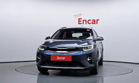 KNADE815GJS070794 — 2017 Kia Stonic, фото 3 з Encar, стан до ремонту