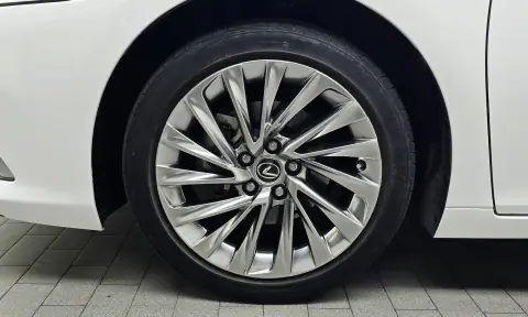 JTHBA1C10P2016566 — 2023 Lexus ES, photo 4 from Encar, condition before repair