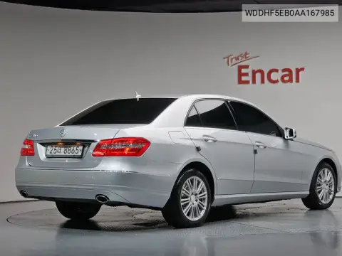 E-Class W212 E300 Elegance VIN WDDHF5EB0AA167985 фото 2