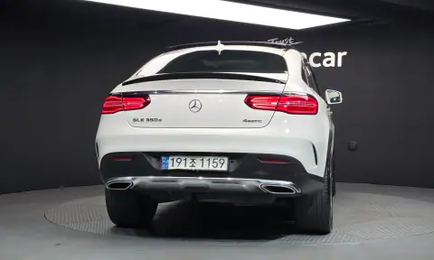 WDCED2EBXHA049111 — 2017 Mercedes, zdjęcie 4 z Encar, stan przed naprawą