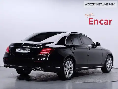 WDDZF4KB7JA487694 — 2018 Mercedes, photo 2 from Encar, condition before repair