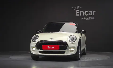 WMWXP5106K2H39497 — 2018 MINI Cooper, photo 2 from Encar, condition before repair