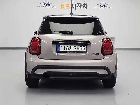 WMW41DH02N2R43610 — 2021 MINI Cooper, photo 3 from Encar, condition before repair