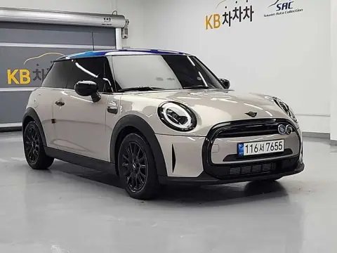 WMW41DH02N2R43610 — 2021 MINI Cooper, photo 4 from Encar, condition before repair