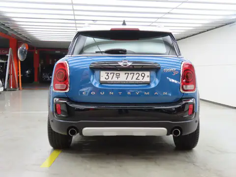 WMWYU5109J3D22090 — 2018 MINI, photo 3 from Encar, condition before repair