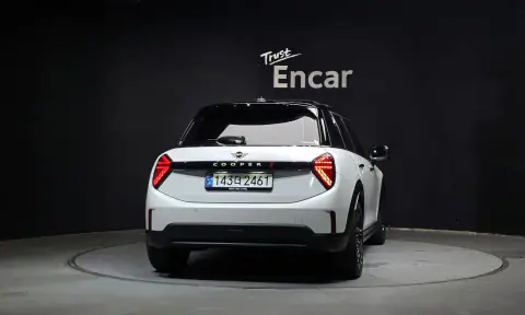 WMW51GD05S2W35516 — 2024 MINI, zdjęcie 4 z Encar, stan przed naprawą