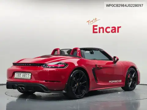 WP0CB2984JS228097 — 2017 Porsche, фото 2 с аукциона Encar, состояние до ремонта