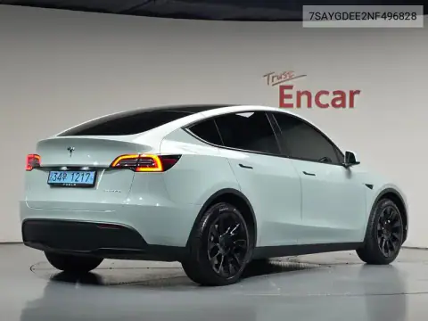 7SAYGDEE2NF496828 — 2022 Tesla Model Y, before-repair photos