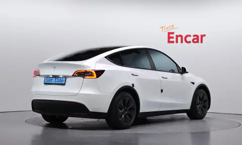 LRWYGCFS3RC497689 — 2024 Tesla Model Y, ფოტოები შეკეთებამდე