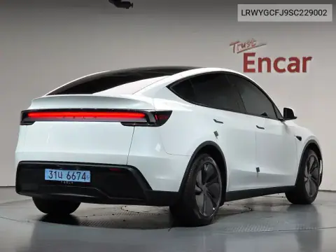Model Y Rwd VIN LRWYGCFJ9SC229002 фото 1