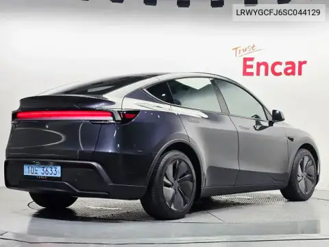 LRWYGCFJ6SC044129 — 2025 Tesla Model Y, ფოტო 2, Encar, მდგომარეობა შეკეთებამდე