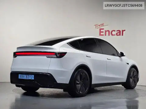 LRWYGCFJ3TC569408 — 2026 Tesla Model Y, ფოტოები შეკეთებამდე