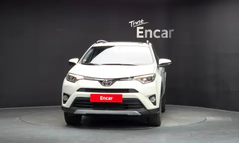 JTMYFREV4JD109078 — 2017 Toyota RAV4, zdjęcie 3 z Encar, stan przed naprawą