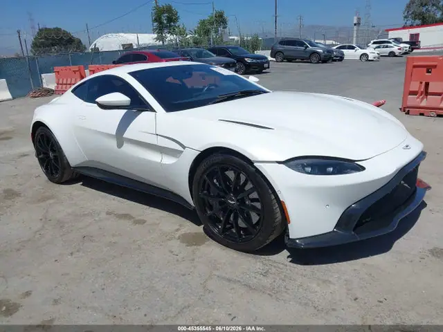 SCFSMGAW4LGN03200 — 2020 Aston Martin Vantage, Левый бок (Left Side), фото до ремонта