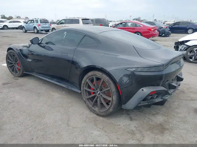 2020 Aston Martin Vantage VIN SCFSMGAW2LGN03311 фото 3