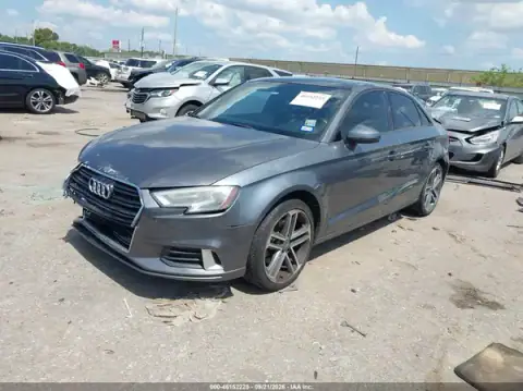 WAUAUGFF2J1040490 — 2018 Audi A3, ფოტო 2, IAAI, წინა და უკანა ნაწილი