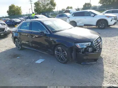 WAUJ8GFF7J1008185 — 2018 Audi A3, Parte delantera (Front End), fotos antes de reparar