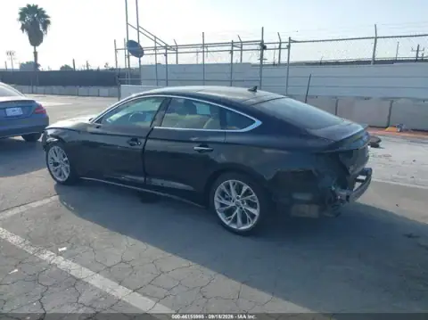 WAUANCF59LA007132 — 2020 Audi A5, фото 3 з IAAI, Передня й задня частини
