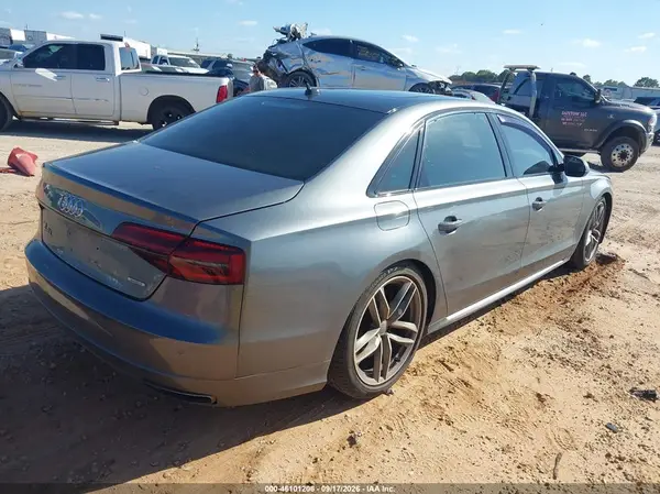 WAU44AFD7HN005293 — 2017 Audi A8, фото 4 с аукциона IAAI 13.10.2026, Передняя часть