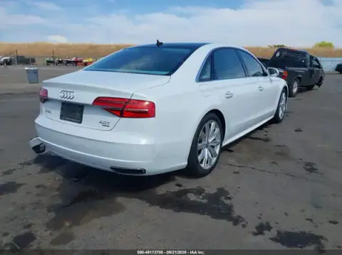 WAU43AFD7HN014224 — 2017 Audi A8, zdjęcie 4 z IAAI, Lewy tył