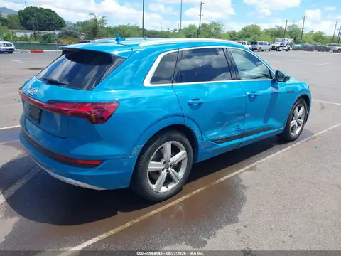 WA1VABGE7KB014639 — 2019 Audi E-Tron Premium Plus, ფოტო 4, IAAI 27.10.2026, მარჯვენა მხარე
