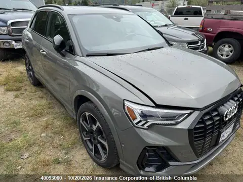 WA1FECF34M1056192 — 2021 Audi Q3, передняя часть слева (Left Front), фото до ремонта