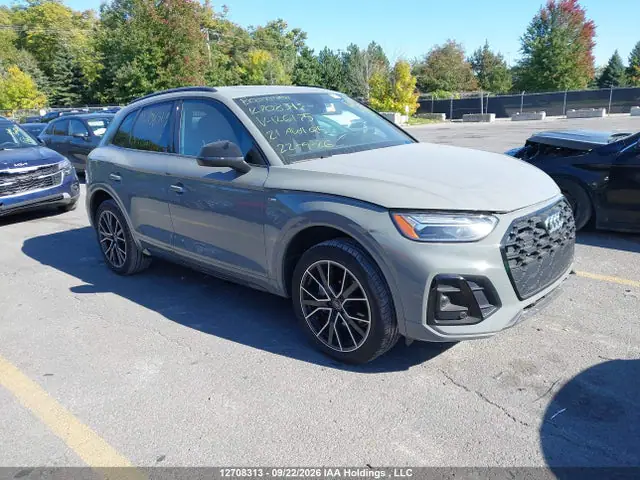 WA1EAAFY2M2126175 — 2021 Audi Q5 45 Progressiv, Передняя часть слева (Left Front), фото до ремонта