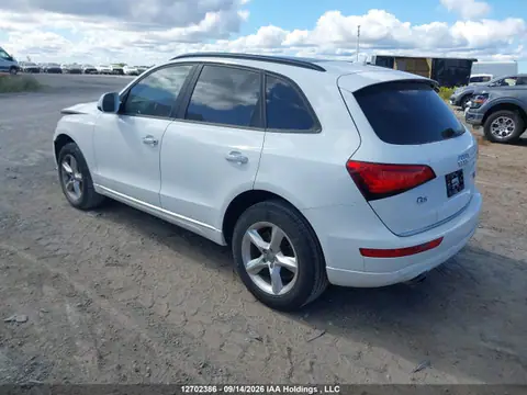 WA1C2AFP6HA070989 — 2017 Audi Q5 Premium, zdjęcie 3 z IAAI 28.10.2026, Przód