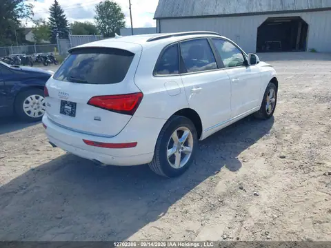 WA1C2AFP6HA070989 — 2017 Audi Q5 Premium, zdjęcie 4 z IAAI 28.10.2026, Przód