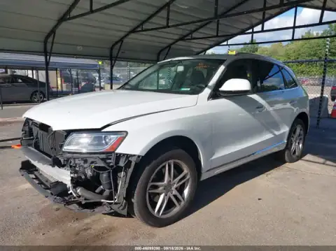 WA1L2AFP0HA037244 — 2017 Audi Q5, photo 2 from IAAI 24.09.2026, Front end
