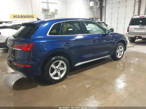 WA1AAAFY9M2008185 — 2021 Audi Q5, фото 4 с аукциона IAAI 15.10.2026, Передняя часть