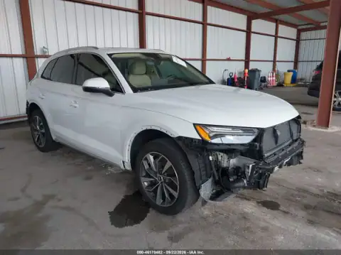 WA1BAAFY7M2083567 — 2021 Audi Q5, Передняя та задняя части (Front & Rear), фото до ремонту