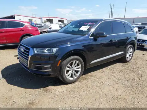 WA1AAAF74HD028250 — 2017 Audi Q7, ფოტო 2, IAAI 23.10.2026, მარჯვენა მხარე