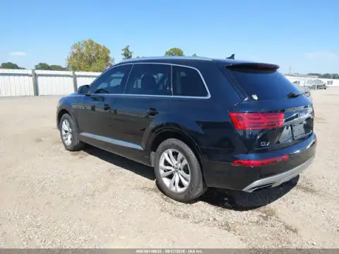 WA1AAAF74HD028250 — 2017 Audi Q7, ფოტო 3, IAAI 23.10.2026, მარჯვენა მხარე