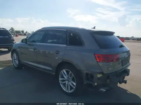 WA1VAAF7XHD012944 — 2017 Audi Q7, фото 3 с аукциона IAAI, задняя часть слева