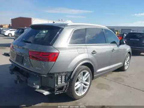 WA1VAAF7XHD012944 — 2017 Audi Q7, фото 4 с аукциона IAAI, задняя часть слева