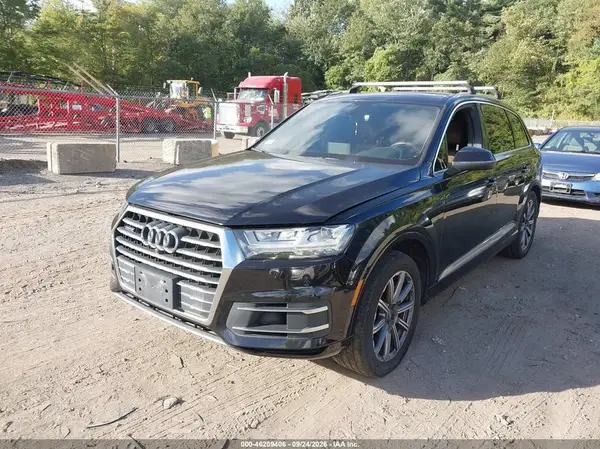 WA1LAAF71HD022401 — 2017 Audi Q7, zdjęcie 2 z IAAI 07.10.2026, Normalne zużycie