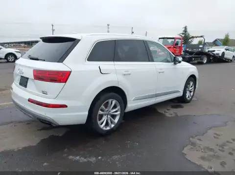 WA1LAAF77JD025731 — 2018 Audi Q7, фото 4 с аукциона IAAI, левый бок