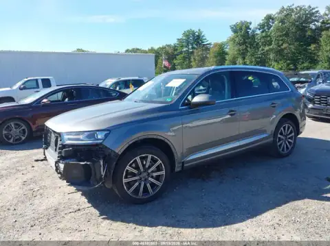 WA1LAAF77JD015250 — 2018 Audi Q7, фото 2 з IAAI, Передня й задня частини