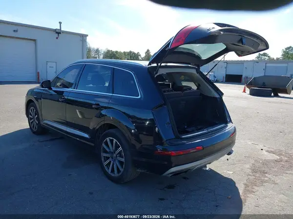 WA1LHAF72JD044179 — 2018 Audi Q7, фото 3 с аукциона IAAI 04.10.2026, Передняя часть
