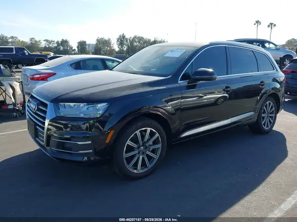 WA1LAAF76JD012260 — 2018 Audi Q7, фото 2 с аукциона IAAI, Левый бок