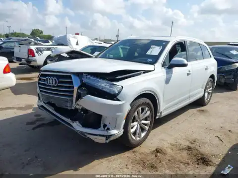 WA1LAAF76KD006038 — 2019 Audi Q7, photo 2 from IAAI 21.10.2026, Front end