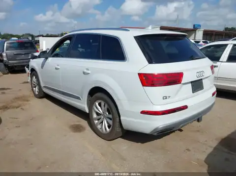 WA1LAAF76KD006038 — 2019 Audi Q7, photo 3 from IAAI 21.10.2026, Front end