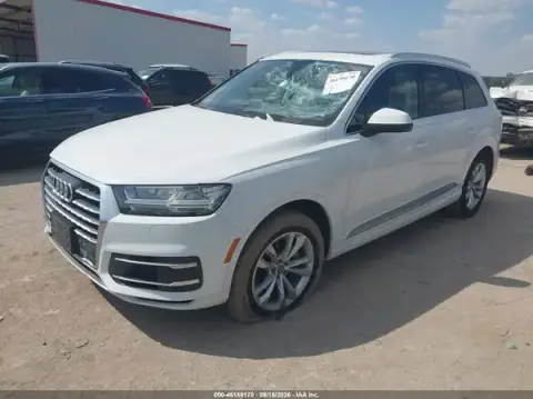 WA1LAAF79KD044105 — 2019 Audi Q7, ფოტო 2, IAAI, წინა მარჯვენა ნაწილი