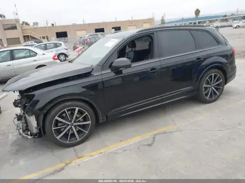 WA1VXAF74LD003714 — 2020 Audi Q7, photo 2 from IAAI, Front end