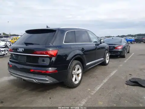 WA1AXAF71LD000140 — 2020 Audi Q7, foto 4 de IAAI, Parte delantera