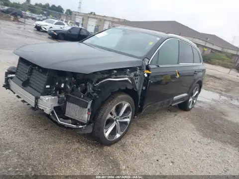 WA1LXAF77MD016708 — 2021 Audi Q7, foto 2 de IAAI 20.10.2026, Parte delantera