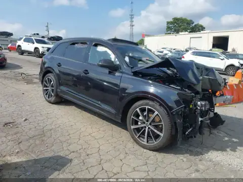 WA1VXAF77MD019410 — 2021 Audi Q7, Daños en todo el vehículo (All Over), fotos antes de reparar