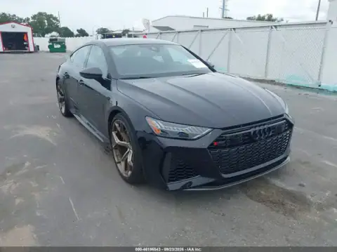 WUAPDBF28RN900171 — 2024 Audi RS7, Zalanie (Flood), zdjęć przed naprawą